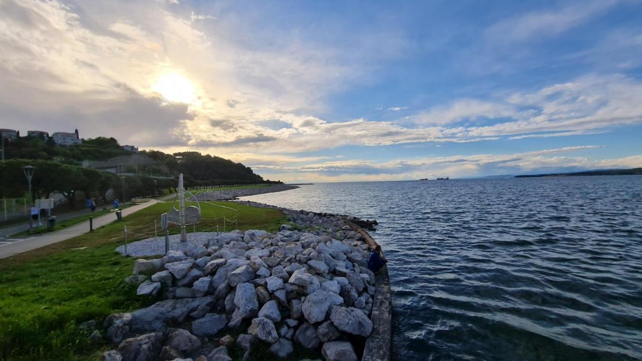 Appartamento Sobe Al Moletto Capodistria Esterno foto