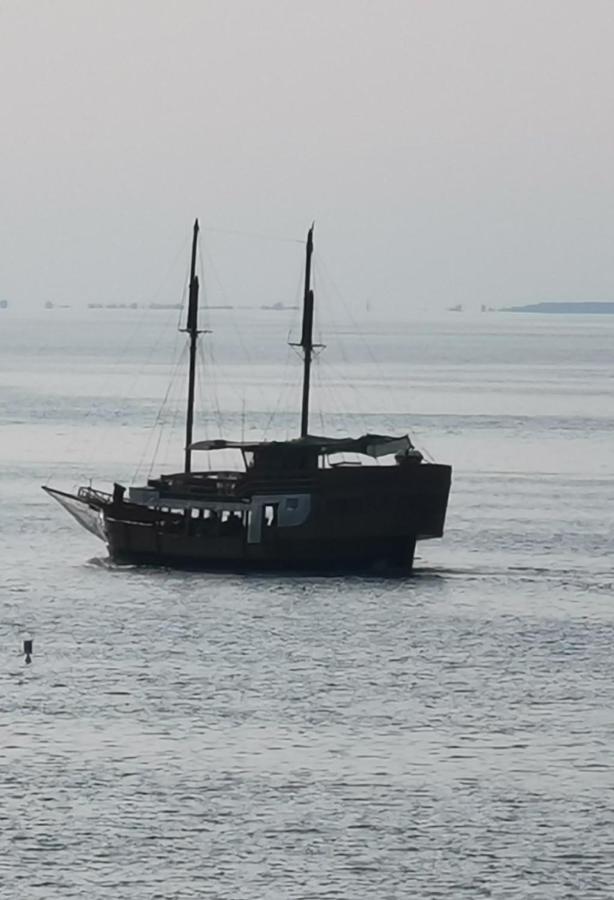 Appartamento Sobe Al Moletto Capodistria Esterno foto